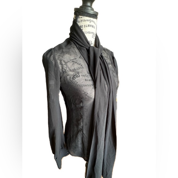 Nasty Gal women’s sheer button shirt with tie size small - Picture 8 of 10